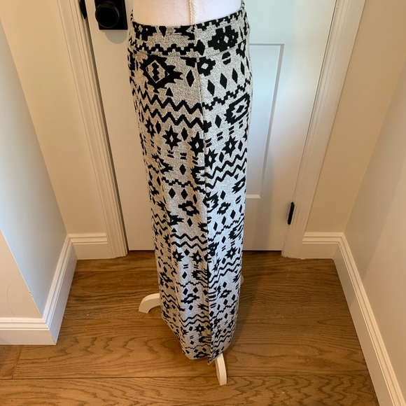 Black and Gray Winter Maxi Skirt NWOT - Picture 5 of 8